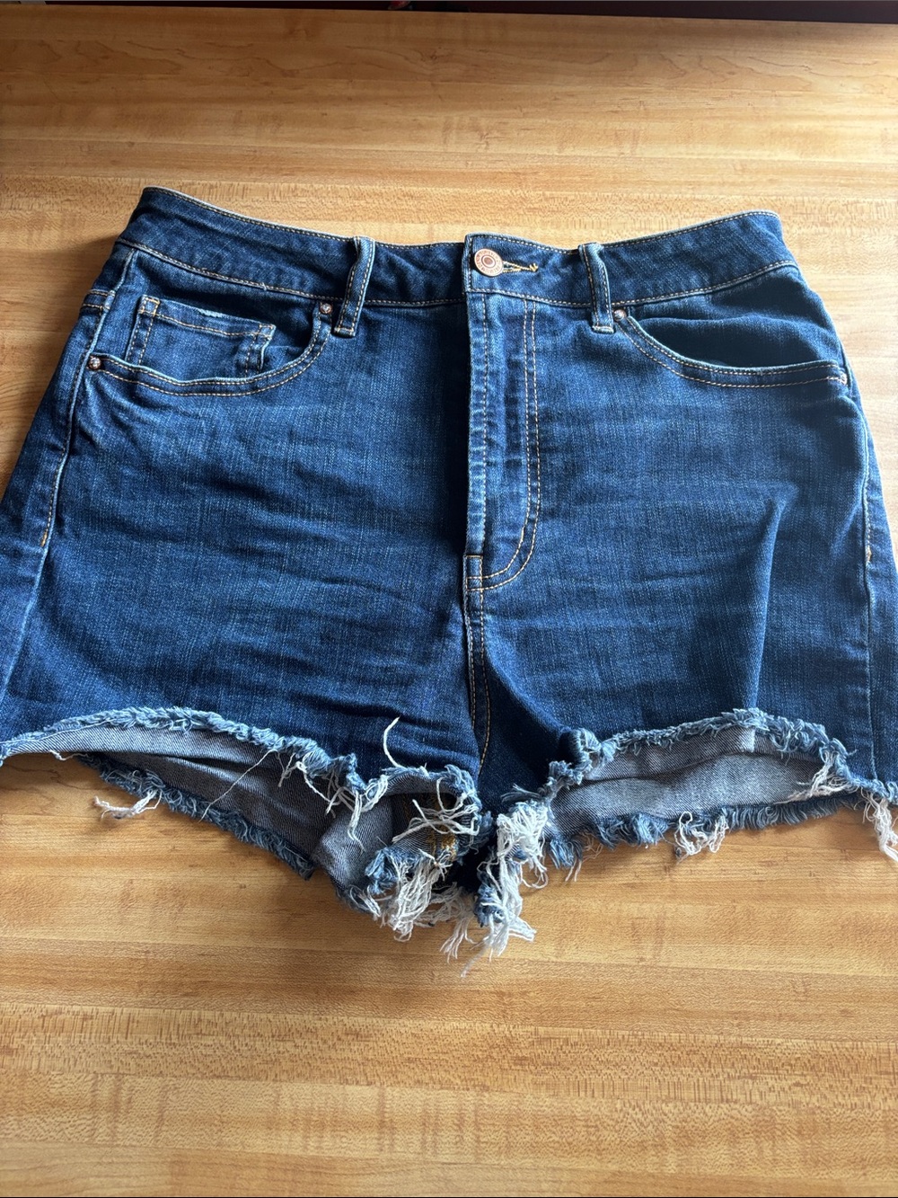 Forever 21 Dark Blue Frayed Hem Denim Shorts